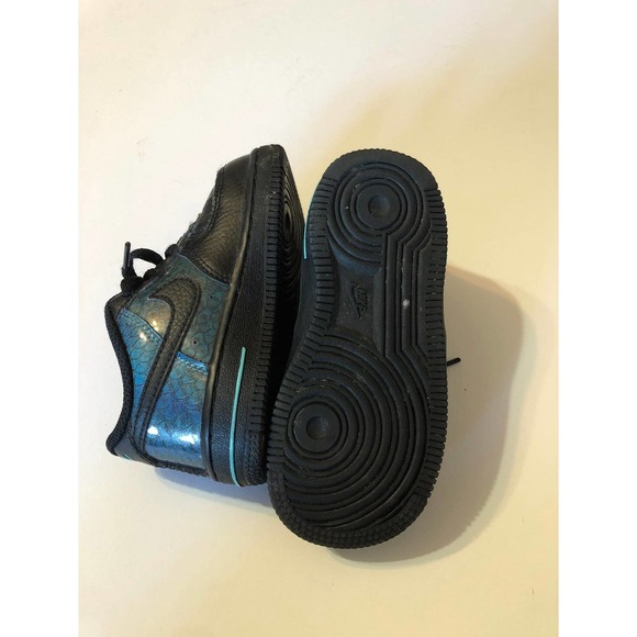 NIKE TODDLER AIR FORCE 1 SE (Toddler) "BABY DRAGON" BV6063-001 | SIZE: 8C - Picture 4 of 4